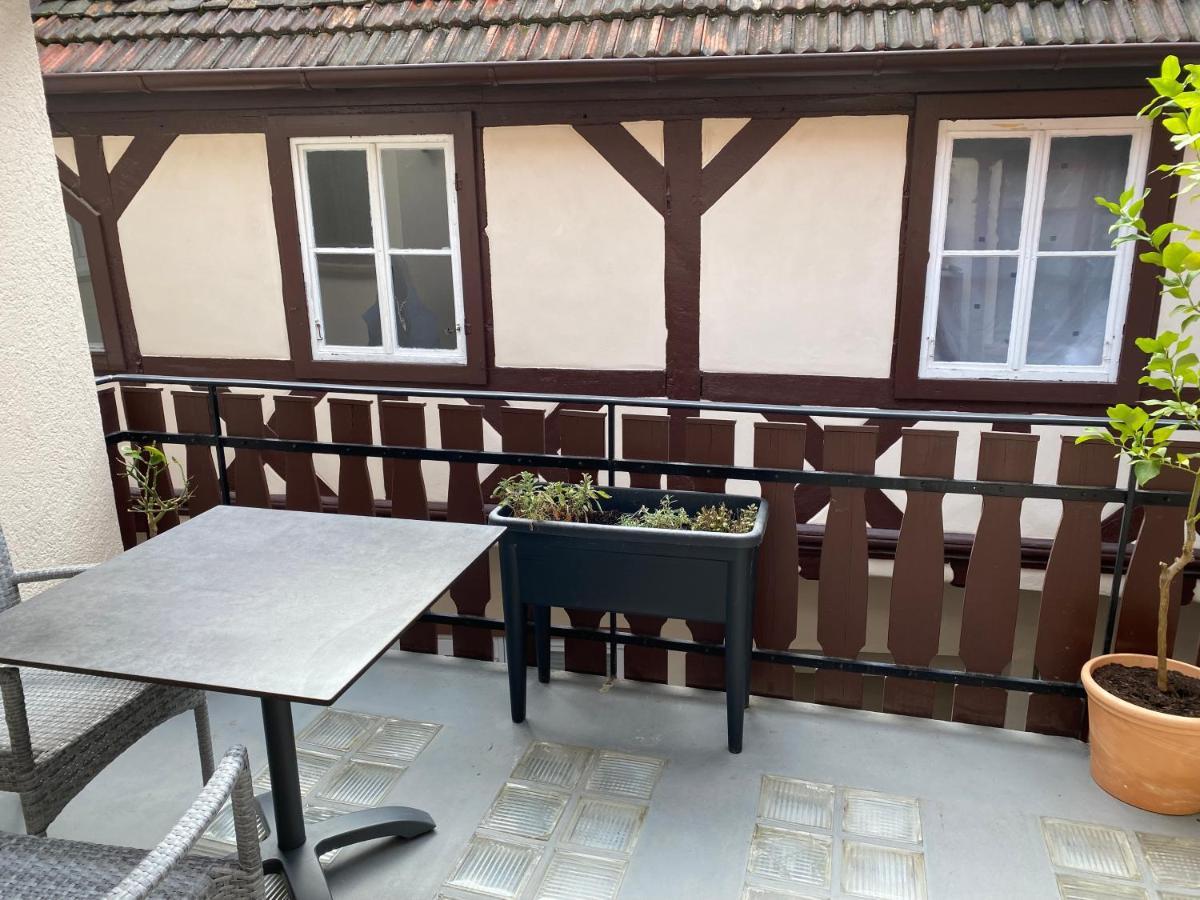 Gasthaus Zur Sonne Rhodt unter Rietburg Esterno foto